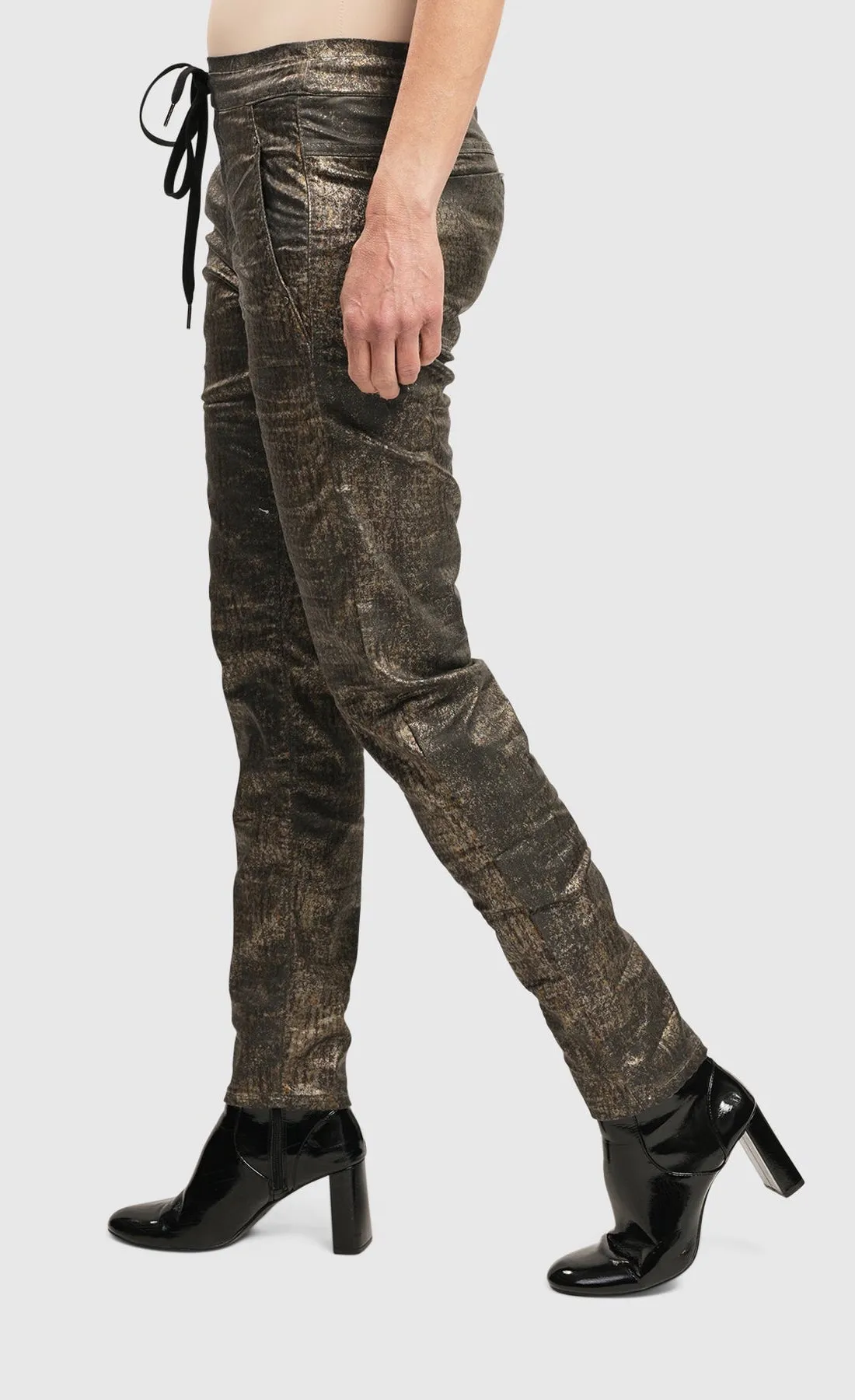 Alembika Bronze Iconic Jeans Desires