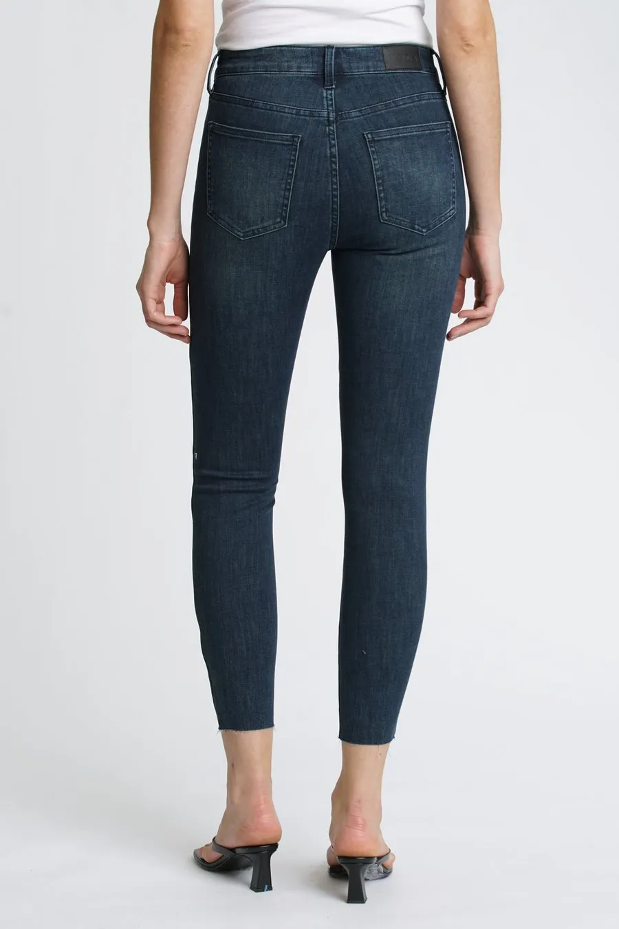 Audrey Mid Rise Skinny