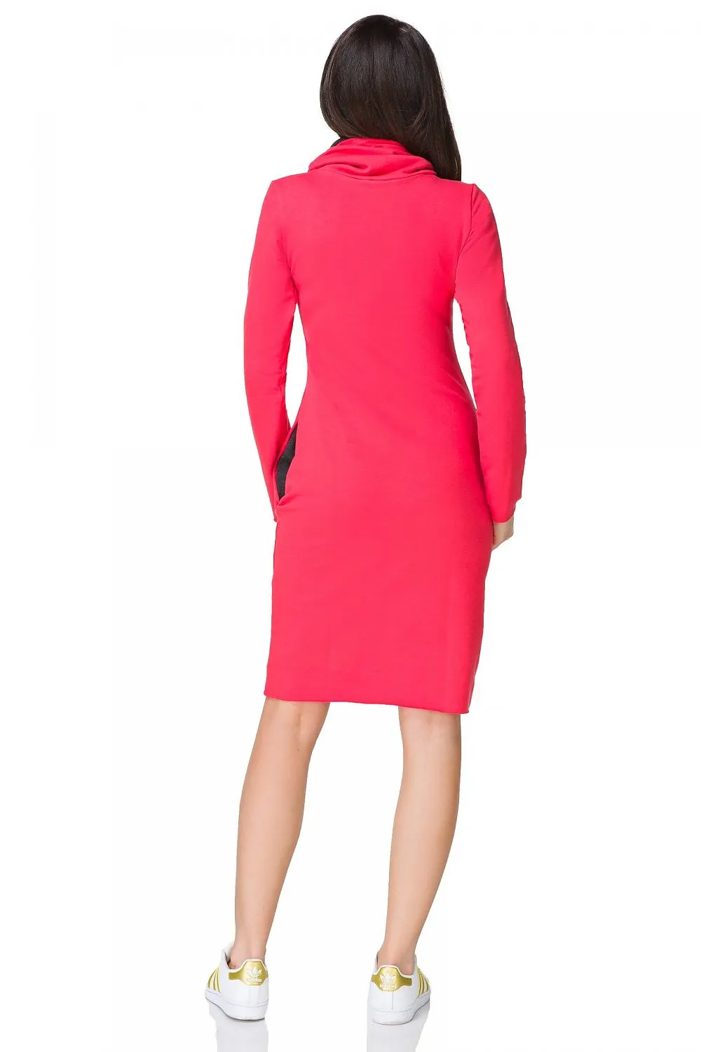 Chic Knitted Daydress with Pockets