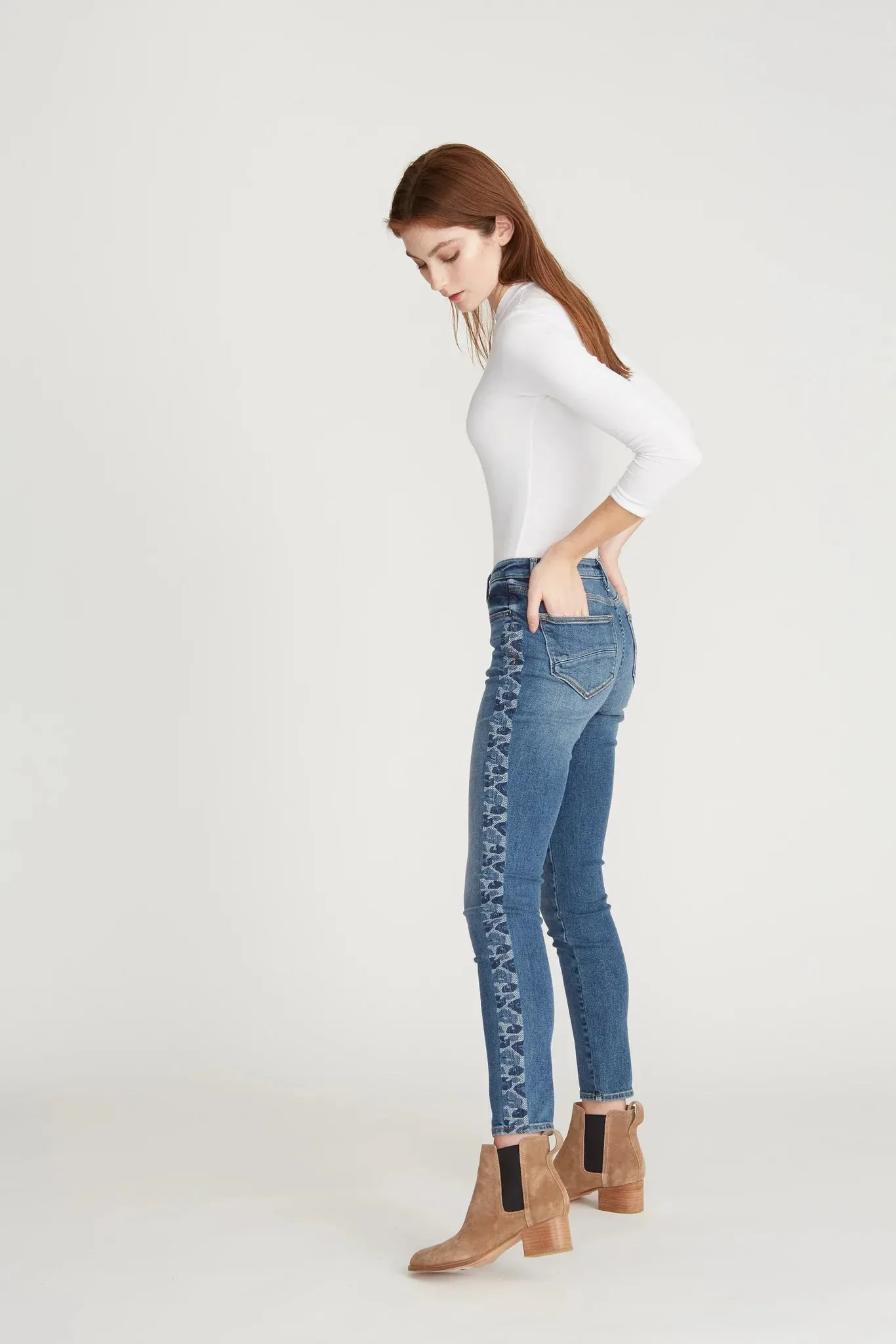 Driftwood Jackie High Rise Skinny with Tonal Embroidered Cheetah Side in Light Wash