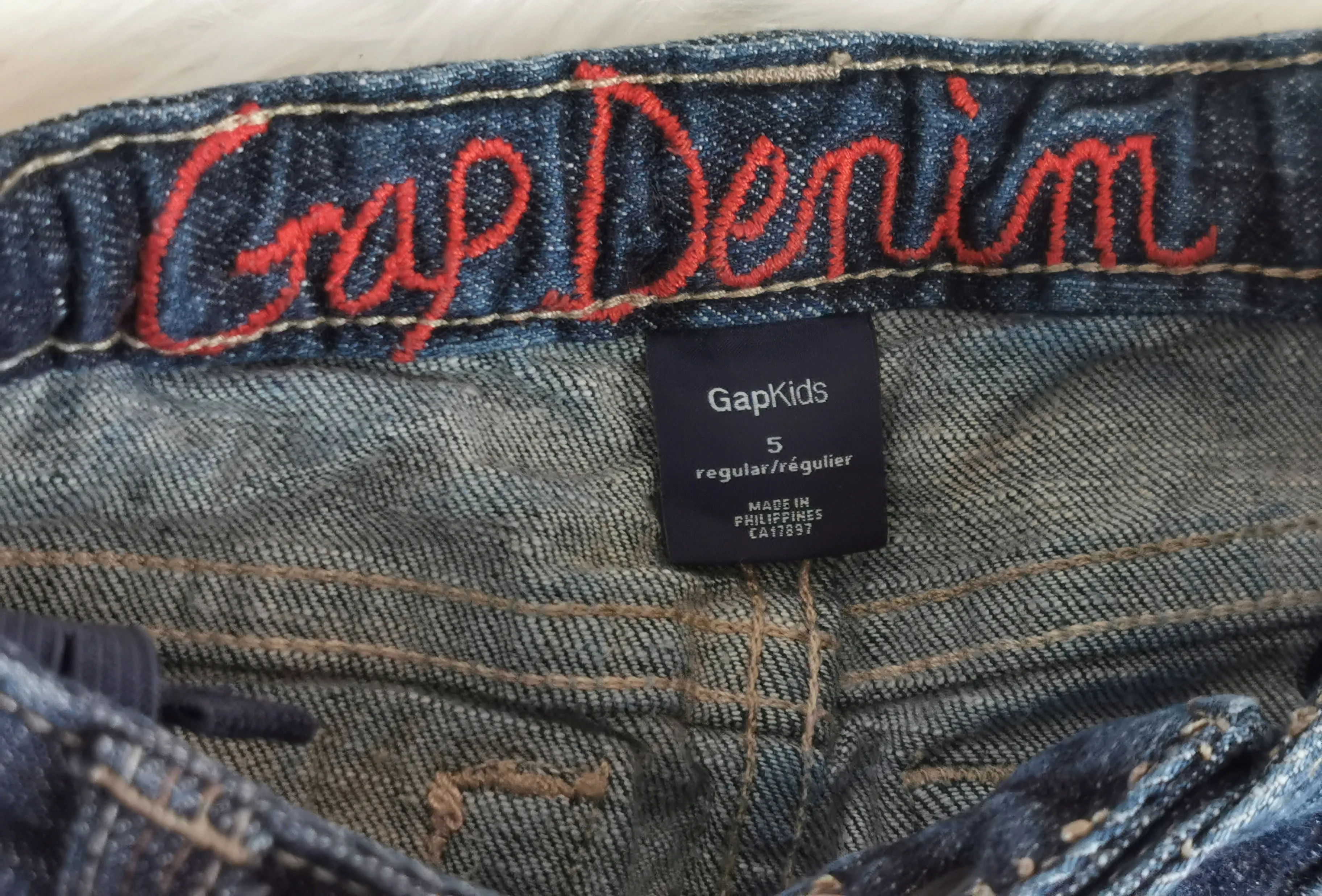 GIRL SIZE 5 YEARS - GAP Kids, Denim Jean Skirt EUC B52