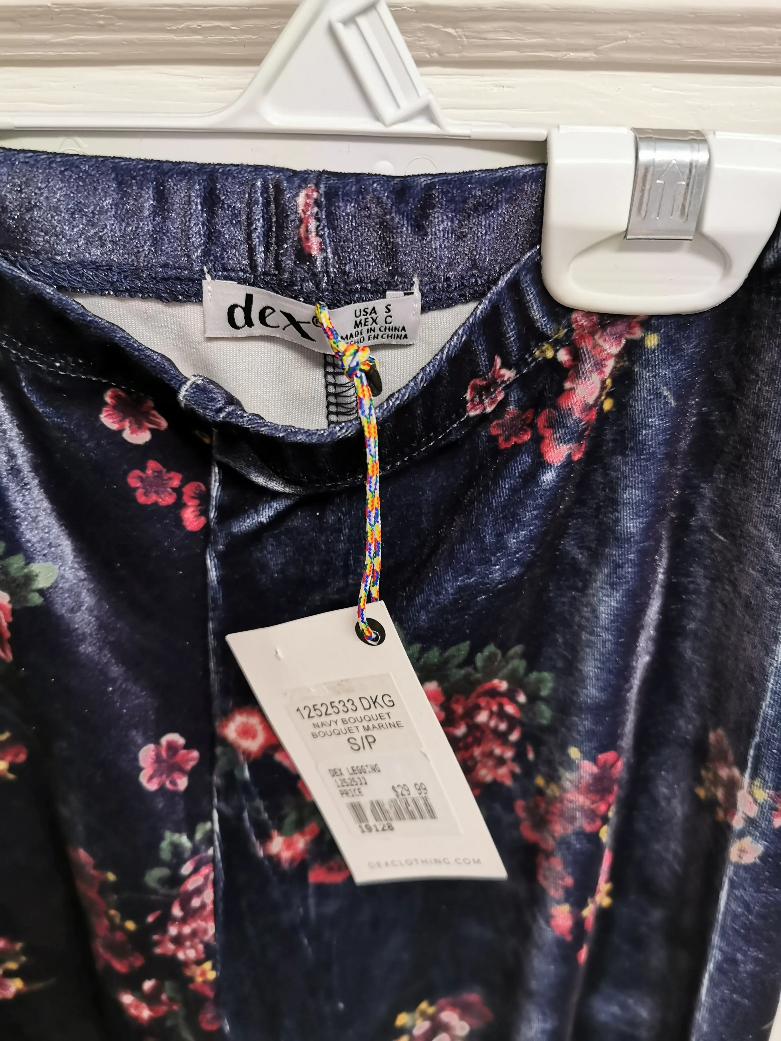 GIRL SIZE SMALL (7/8 YEARS) - DEX Kids, Floral Leggings NWT B54