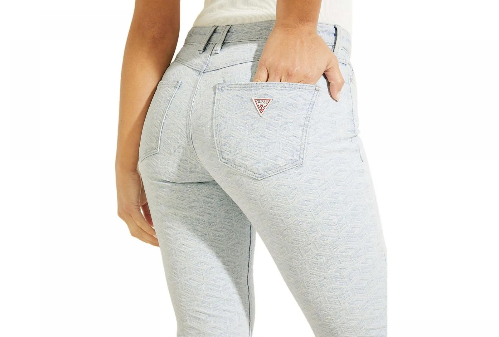 Guess Women's 1981 High Rise Stretch Skinny Fit Jean W2PA46D4S33