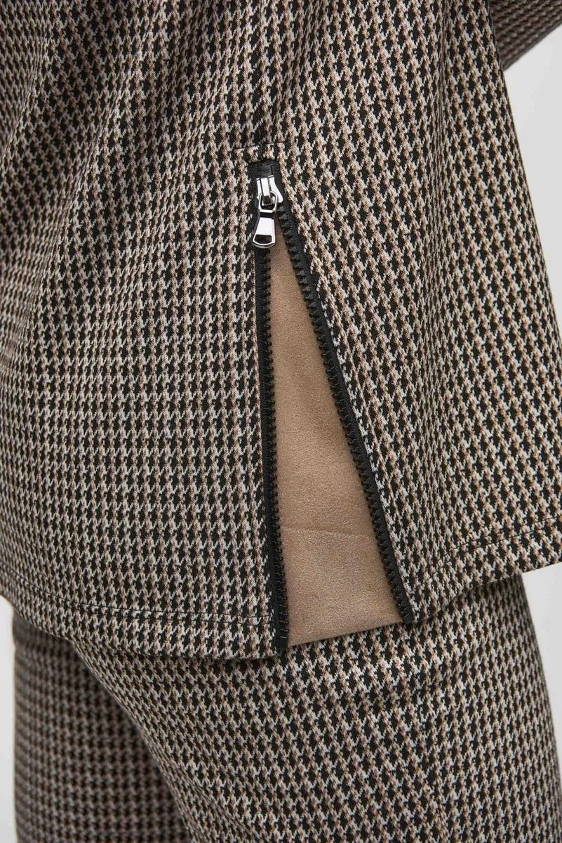 Joseph Ribkoff Black/Multi Houndstooth Size Zip Turtleneck Top 244074