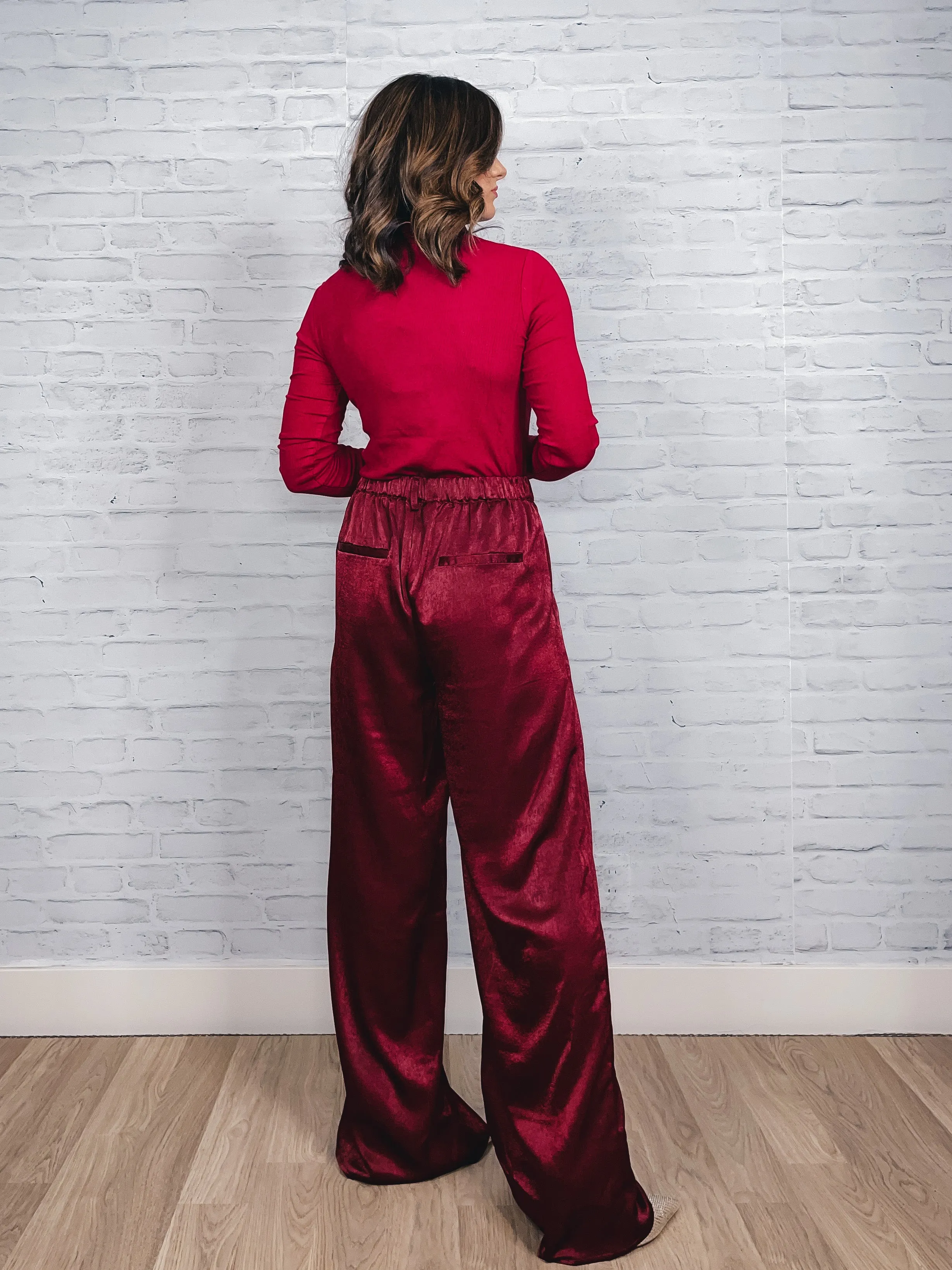 Let's Layer Top [Maroon]