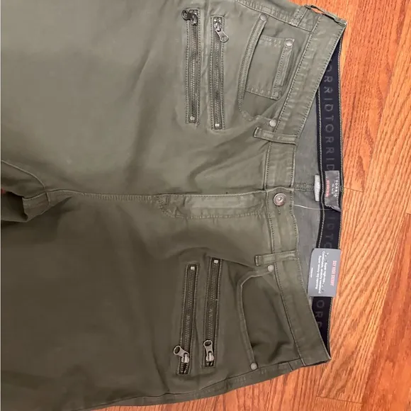 New Torrid Sky High Skinny Women's Olive Green Pants Size 22