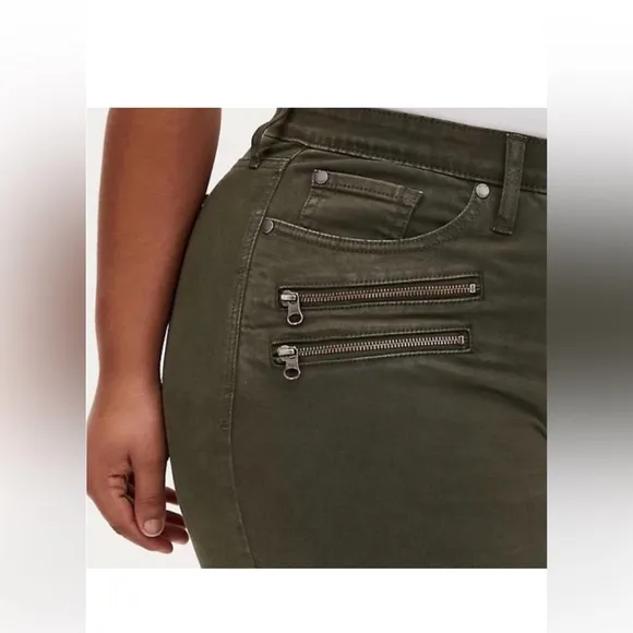 New Torrid Sky High Skinny Women's Olive Green Pants Size 22