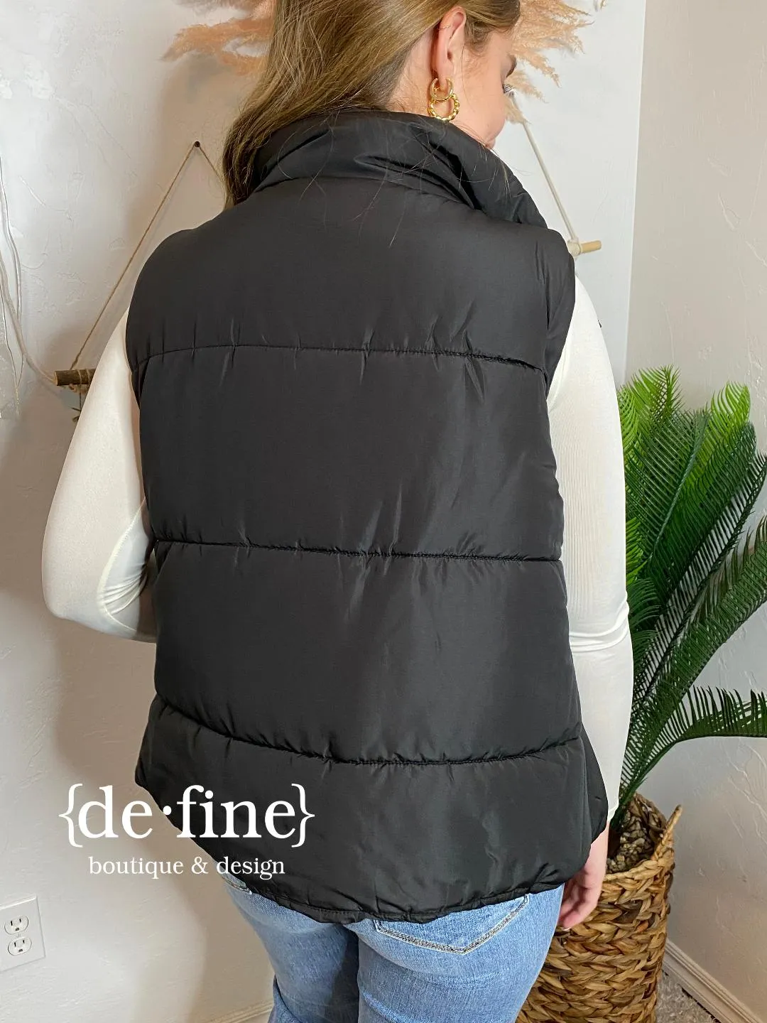 Puffy Zip Up Vest in Hunter Green or Black