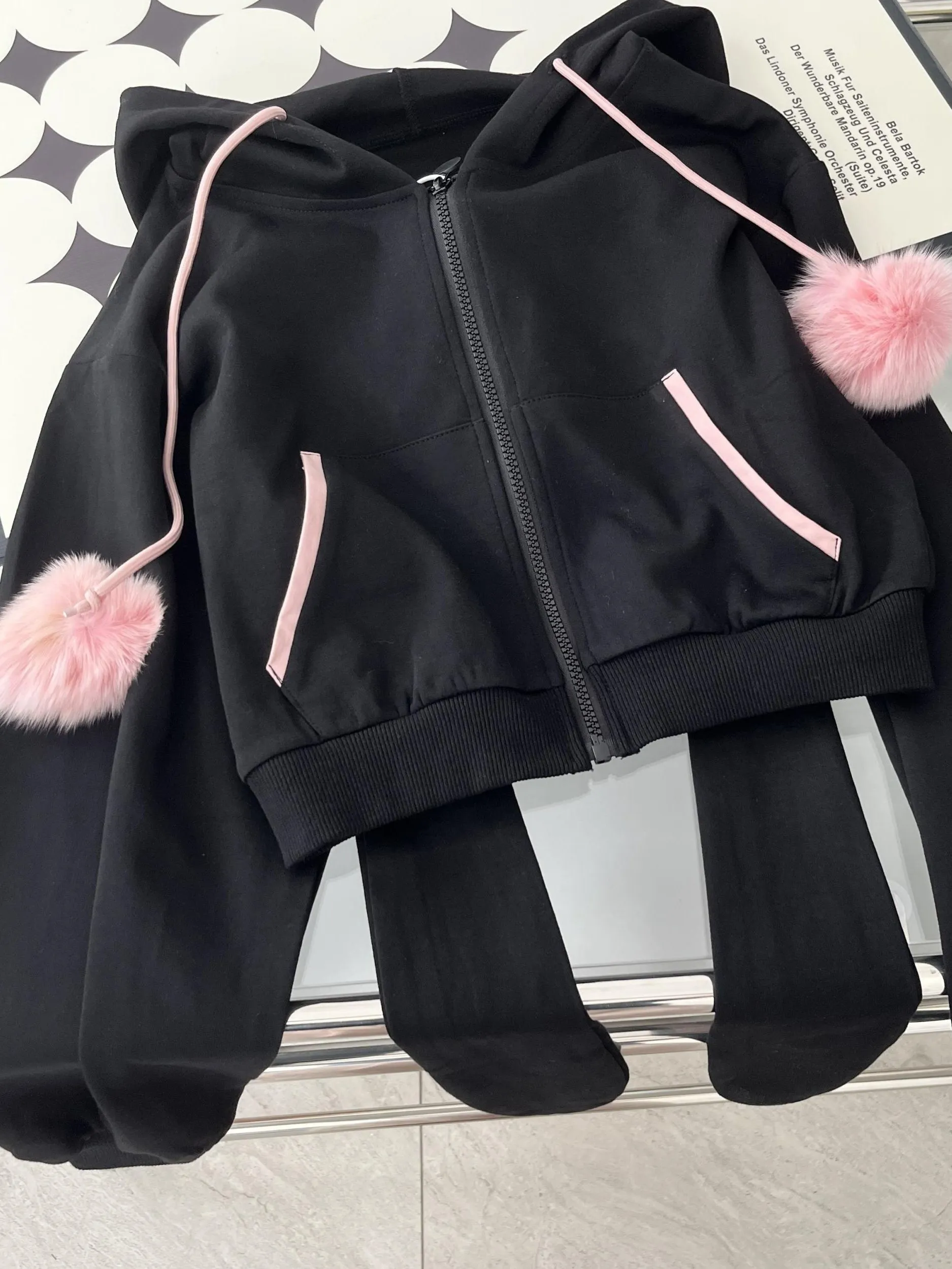 Rabbit Ear Preppy Sweatshirt Set UB98653