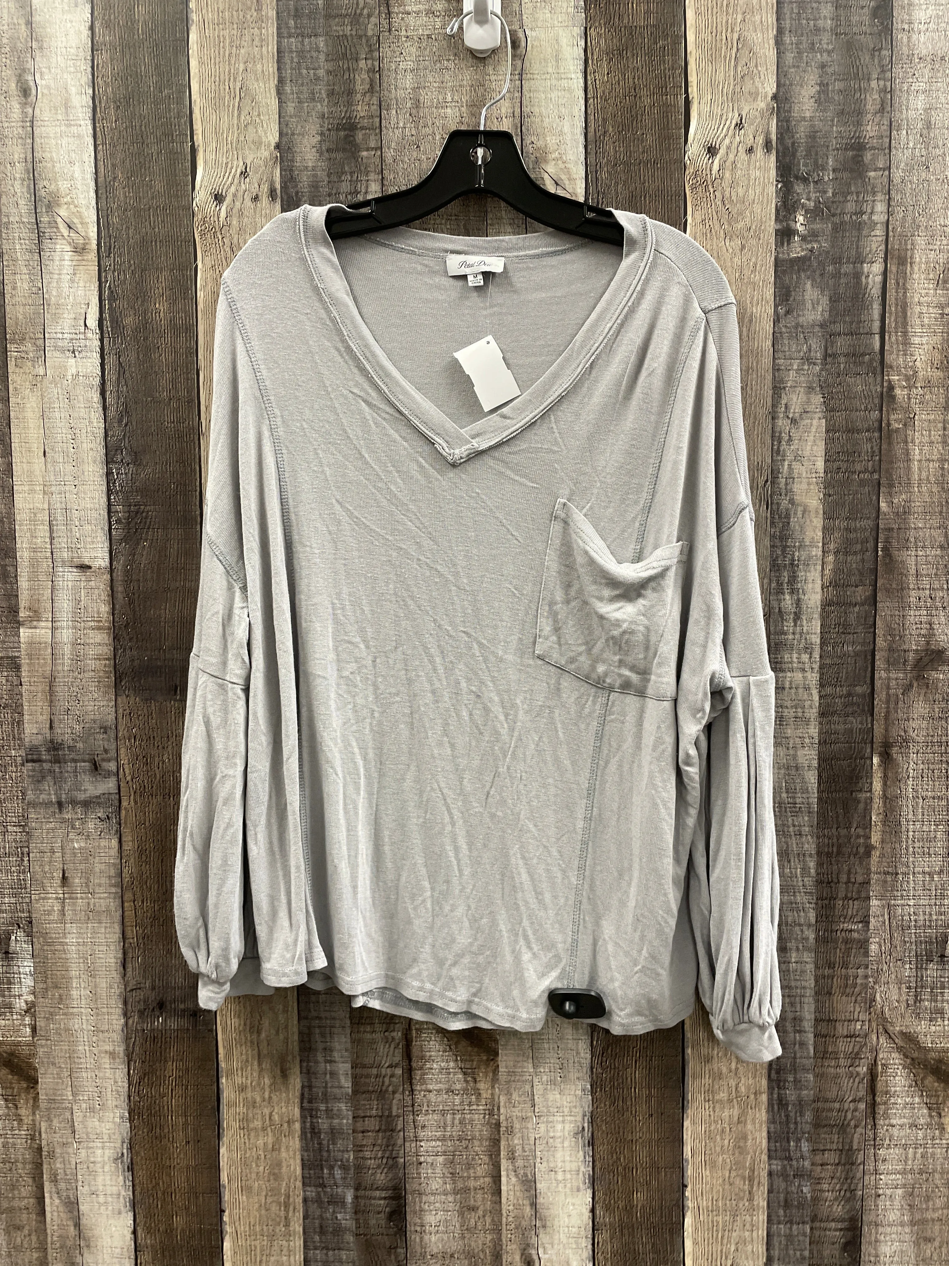 Top Long Sleeve By Cme In Silver, Size: M