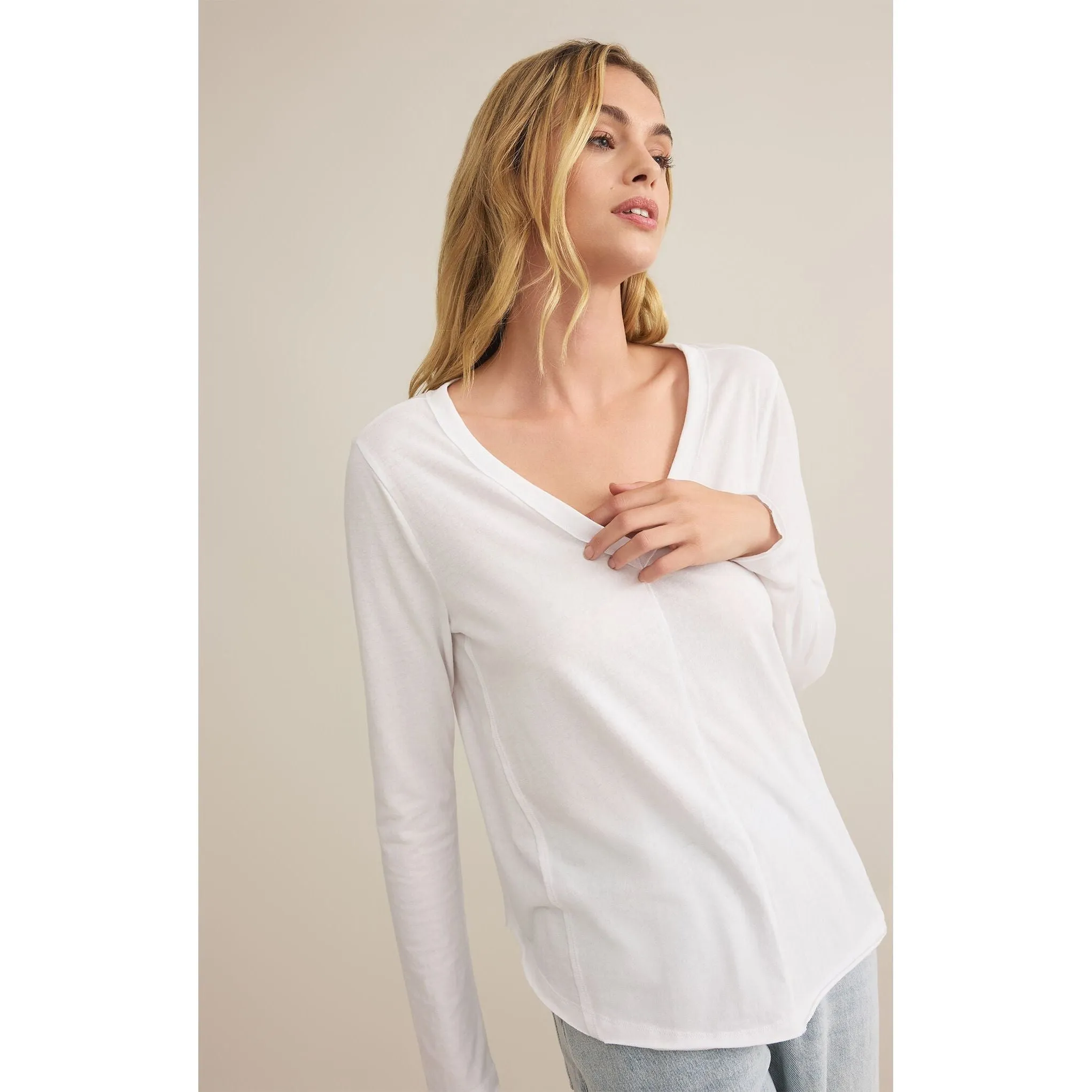 Vail Long Sleeve Tee in White